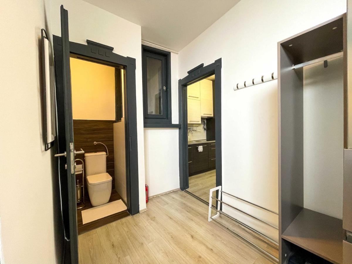 Manyi Apartman 2 Debrecen Esterno foto
